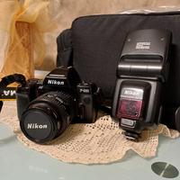 Macchina fotografica analogica Nikon 801