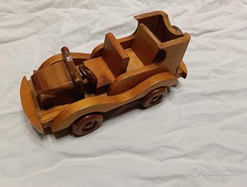 Modello Macchinina in Legno