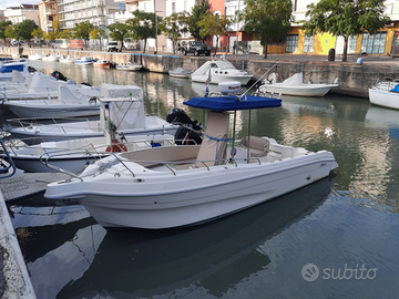 Walkaround 25 piedi Yamaha ME 370 ST DIESEL