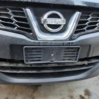 NISSAN QASHQAI 2010 - PARAURTI ANTERIORE