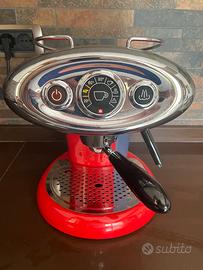 Macchina caffè Illy
