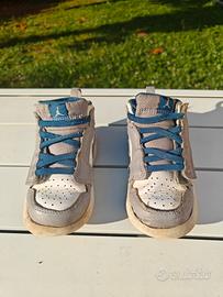 Jordan Air 1 Mid taglia 26 Bambino