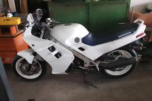Honda VF 750 - 1986