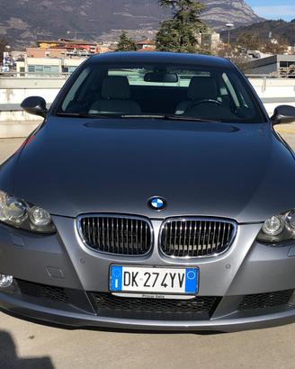 BMW 325 SERIE 3 COUPE 3 LITRI D 6 CILINDRI 325/330