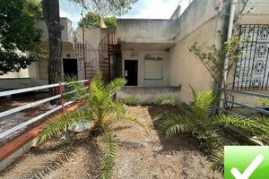 Indipendente Con Giardini e Terrazzo Palizzi