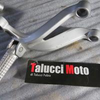 Suzuki Gsx r 1000 00 01 02 pedane passeggero