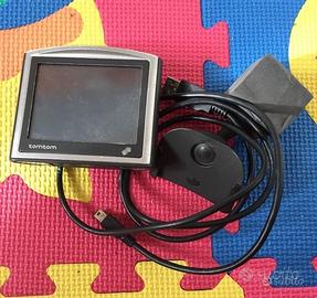 Navigatore per auto/moto tom tom