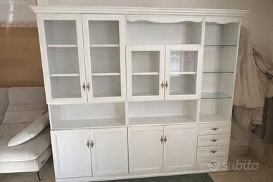 Parete soggiorno - mobile -armadio bianco frassino