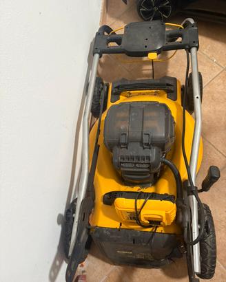 Rasaerba dewalt