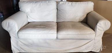 Divano Ikea EKTORP 2 posti beige chiaro