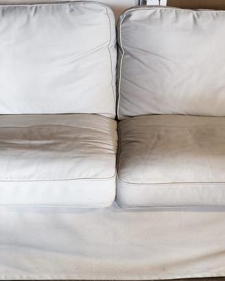 Divano Ikea EKTORP 2 posti beige chiaro