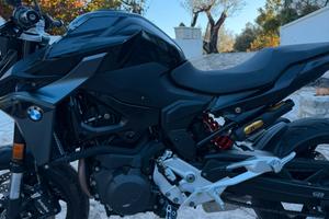 BMW F900R 2025 INCIDENTATA