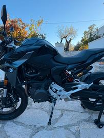 BMW F900R 2025 INCIDENTATA