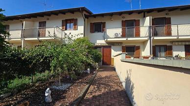 Villetta a schiera di 133 m² con 5 locali e box au