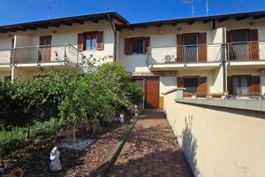 Villetta a schiera di 133 m² con 5 locali e box au
