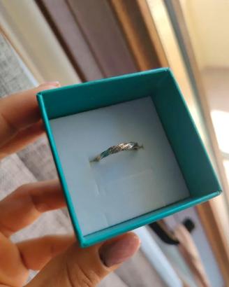 Anello fascia Sofia oro e diamantini