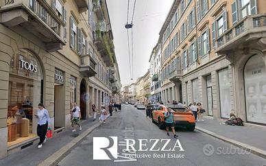 Box / Garage di 15 m² a Milano