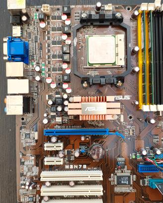 MB Asus + Athlon 64 X2 + 4GB DDR + 2 HDD