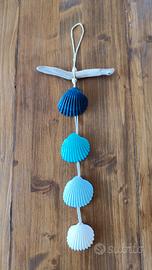 Decorazione da parete con conchiglie mare