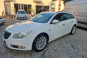 Opel Insignia 1.6 Turbo 180CV Sports Tourer Cosmo