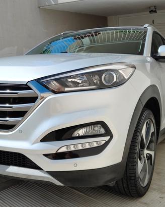 HYUNDAI Tucson 1.7 CRDi DCT XPossible