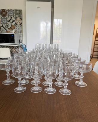 Set di 59 bicchieri
