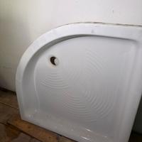 Piatto doccia angolare