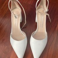 Scarpe bianche con tacco