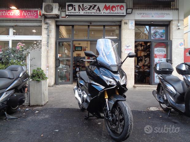 Honda Forza 750 - DCT