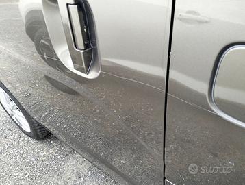 NISSAN EVALIA 1.5DCI 7 POSTI