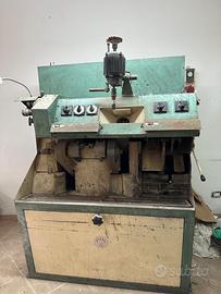 Macchina per calzolaio