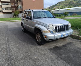 Jeep Cherokee kj 2.8 limited