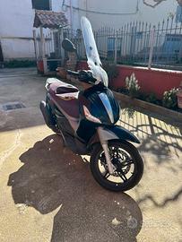 Beverly 350 targa polacca