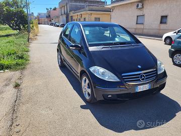 MERCEDES CLASSE A180CDI AVANTGARDE