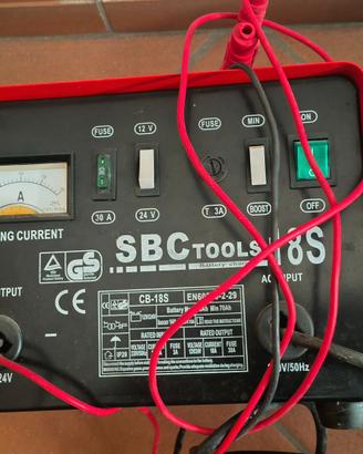 Carica batteria auto moto