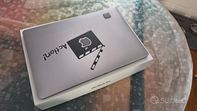 MAC BOOK PRO 15" TOUCH BAR - 256 GB - 16 GB RAM