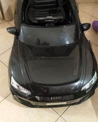 macchina audi per bambini