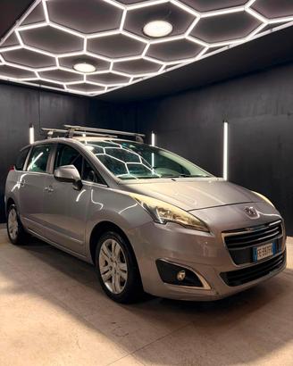 PEUGEOT 5008 1.6 BLUEDI ALLURE 7POSTI