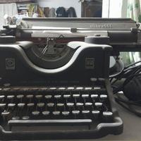 Macchina da scrivere