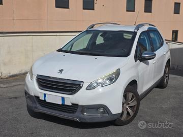 Peugeot 2008 PureTech 82 Allure