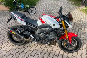 Yamaha FZ8 anniversario