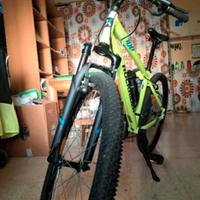 Bicicletta Rockrider 100 ST