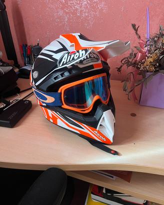 Casco cross airoh