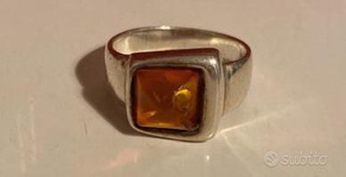 Anello argento 925 con ambra