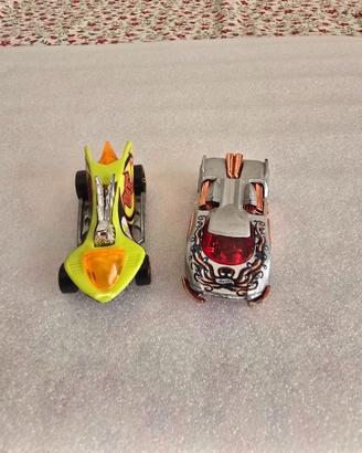Due Macchinine Hot Wheels