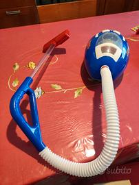 aspirapolvere giocattolo