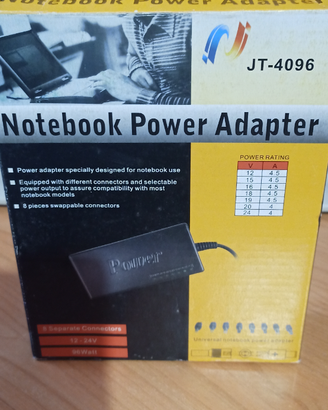 Alimentatore universale per PC portatili