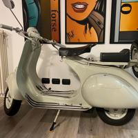 Vespa “Struzzo 150” del 1956 – Pezzo da collezione