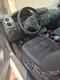 VOLKSWAGEN Tiguan 1ª serie - 2015