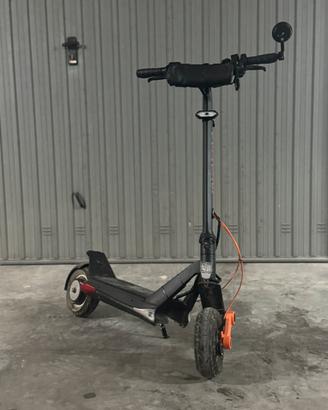 Monopattino elettrico Inokim OX Super